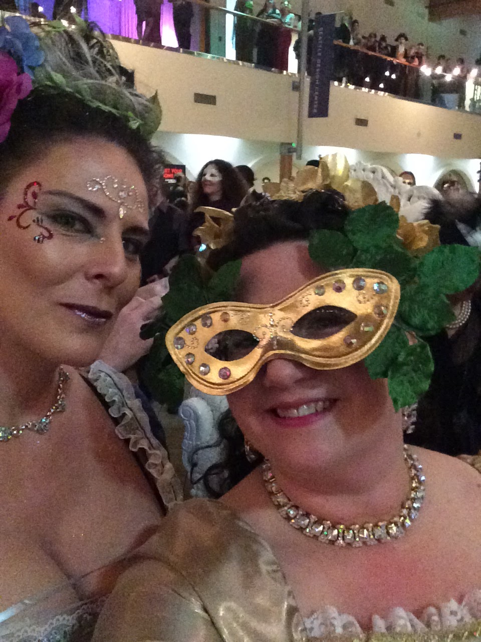 Sew Modern Sew Historical Masquerade mask hack for people who wear