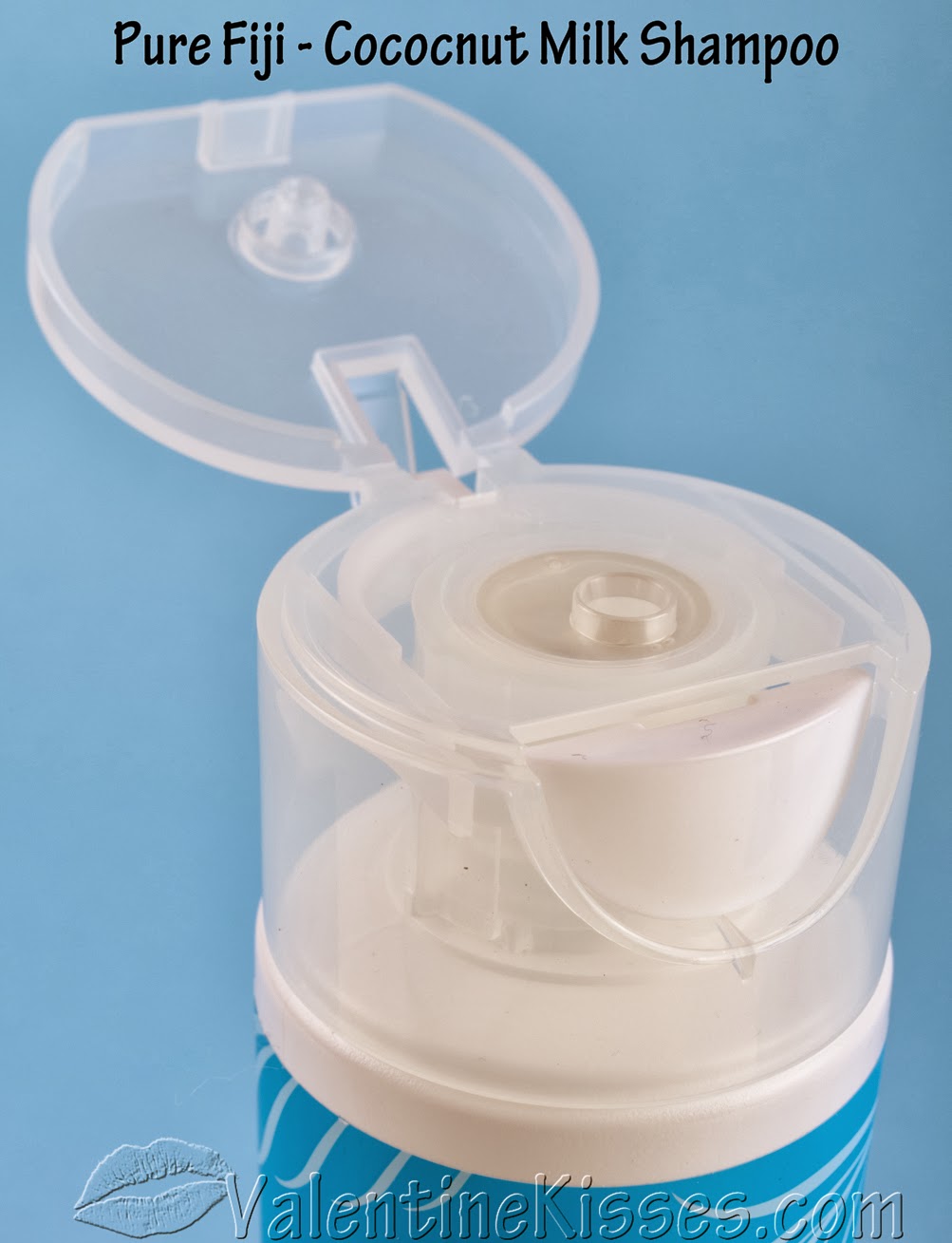 Valentine Kisses Pure Fiji Coconut Milk Shampoo & Coconut Creme Conditioner pics, swatches