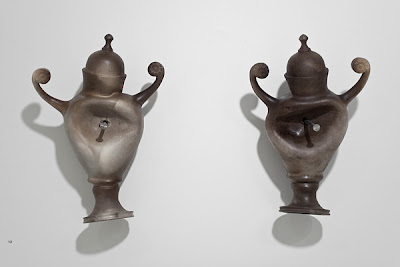 Escultura espectacular de porcelana- jarrón