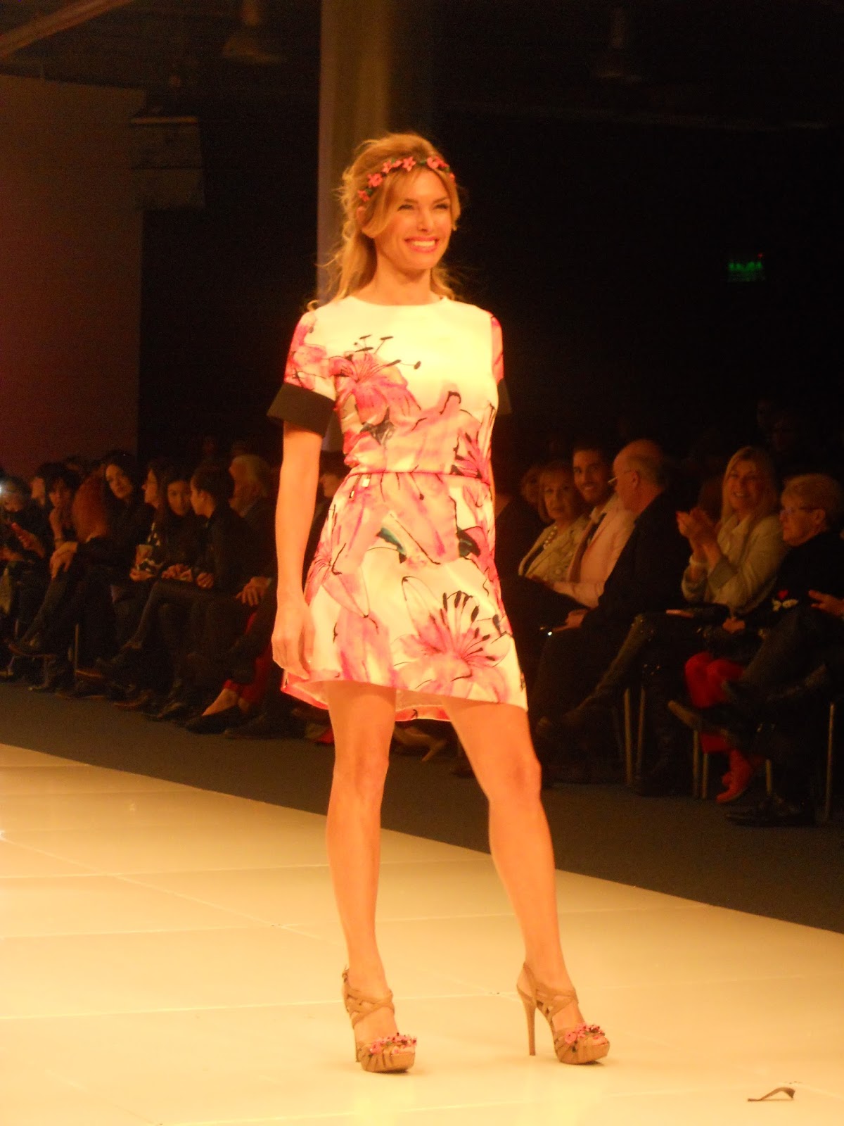 Diseño + Moda + Pasarela ARGENTINA FASHION WEEK 2016 PRESENTACIÓN