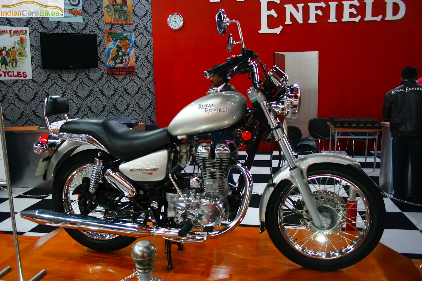 royal enfield thunderbird modified bike
