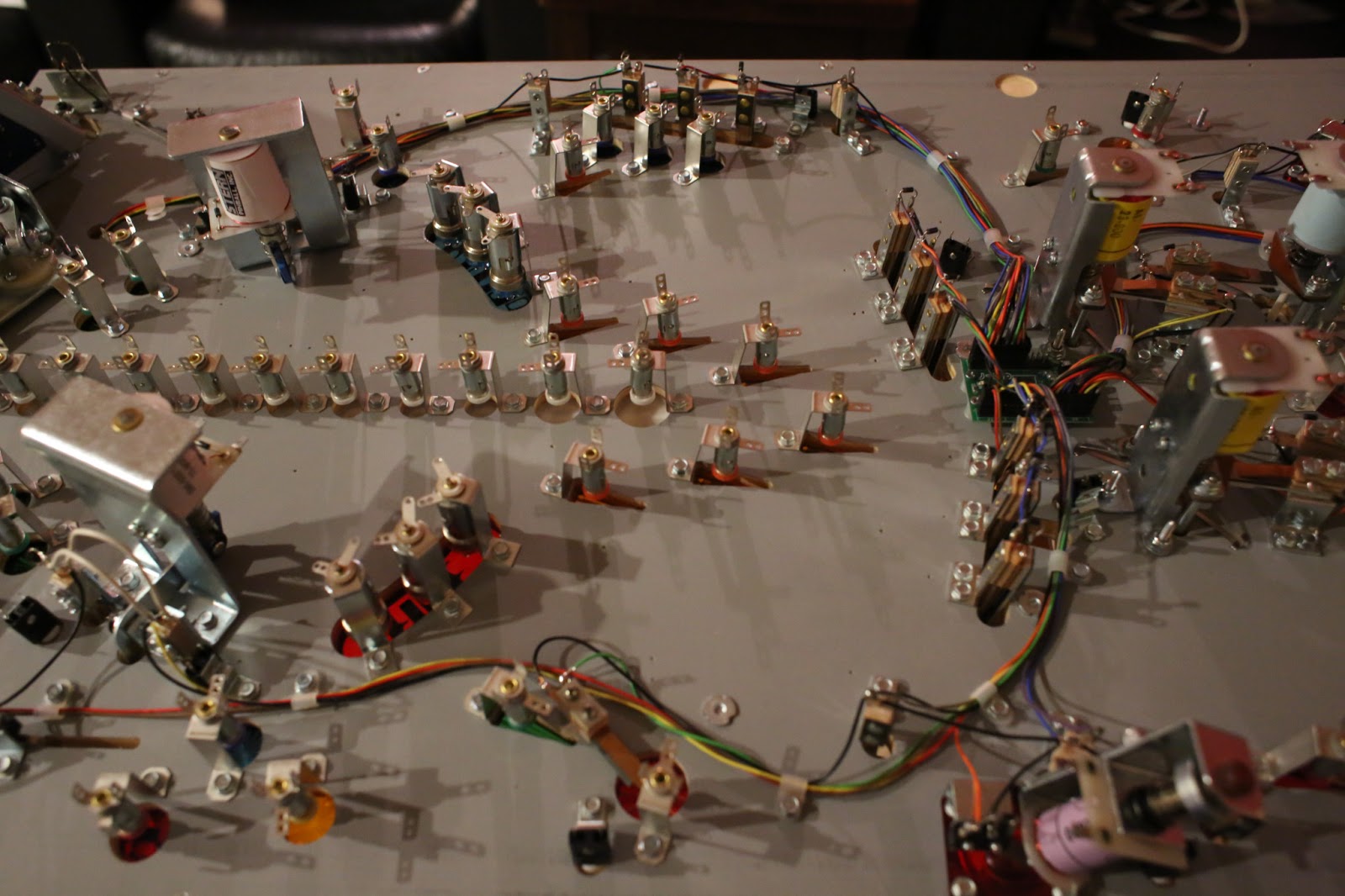 Pinball Chameleon's Guide to DIY Pinball Machine Construction: The