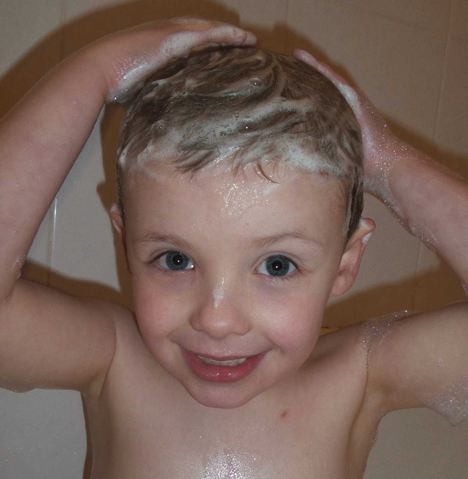 anovia kids 2-in-1 shampoo