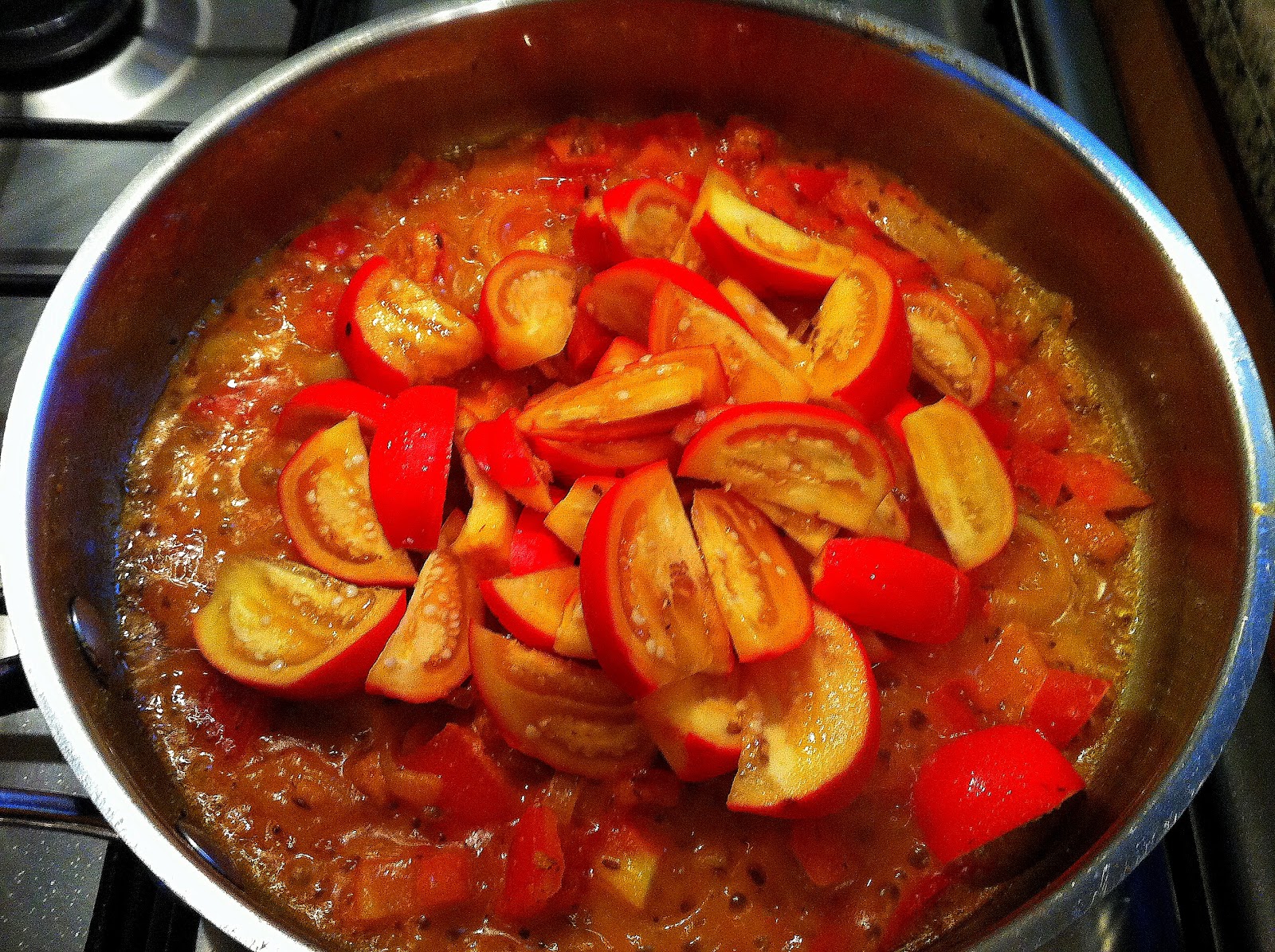 come-se: Jiló vermelho em receita indiana