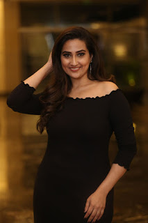 Anchor Manjusha Stills at Telugu Cine Rathasarathula Rajotsvam Curtain Raiser Anchor Manjusha Stills at Telugu Cine Rathasarathula Rajotsvam Curtain Raiser