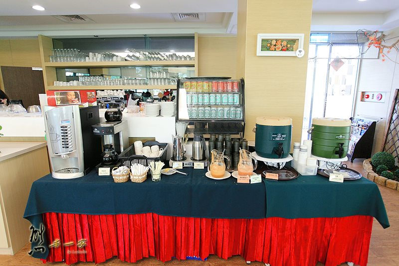 台南善化早餐吃到飽|虹橋餐廳-南科贊美酒店~現做早餐、有機水果好吃