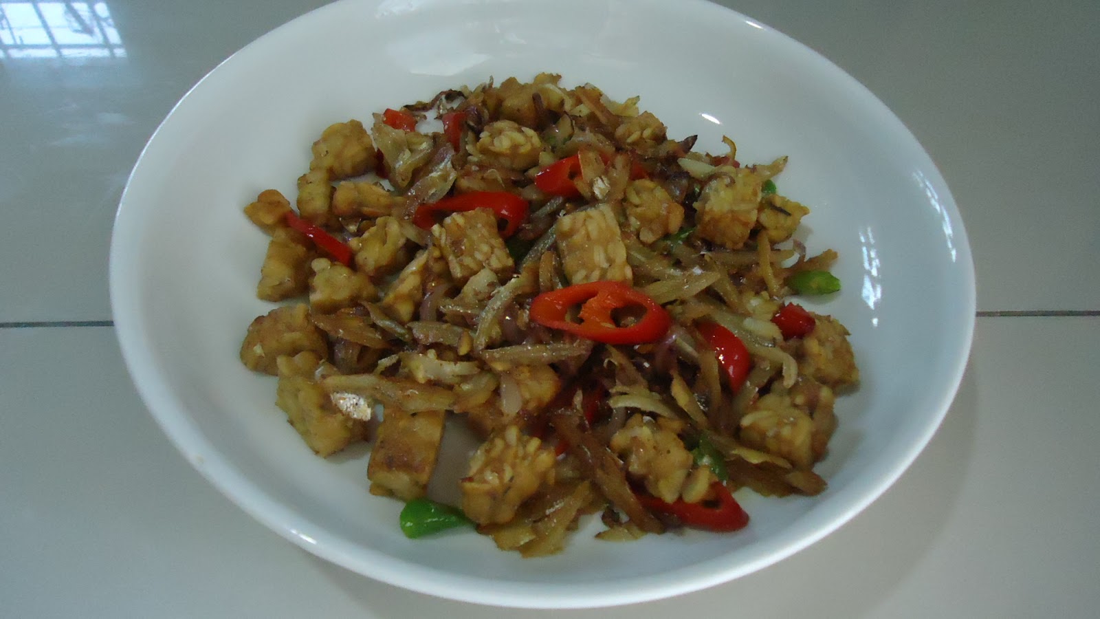 Zara ♥ Baking TEMPE GORENG IKAN BILIS...