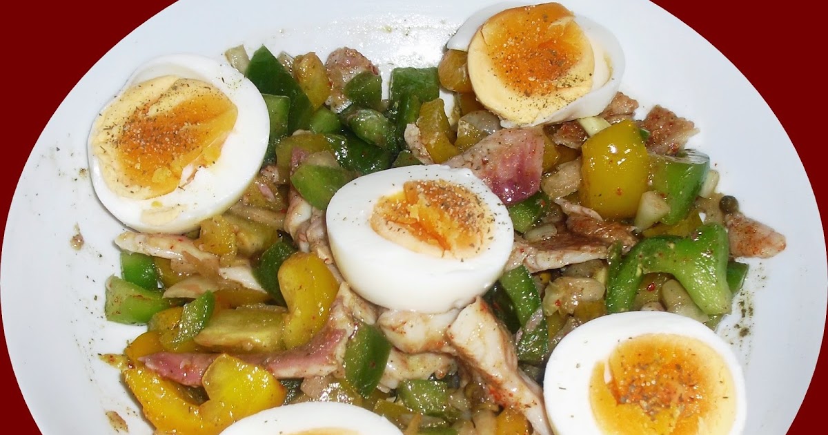 Futtern wie bei Muttern: Gepfefferter Paprikasalat mit Forelle und Ei