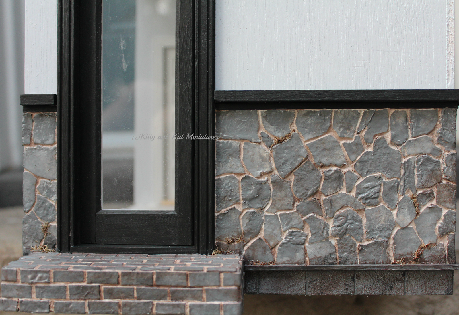 Kitty and Kat Miniatures Stone By Stone By Egg Carton Stone