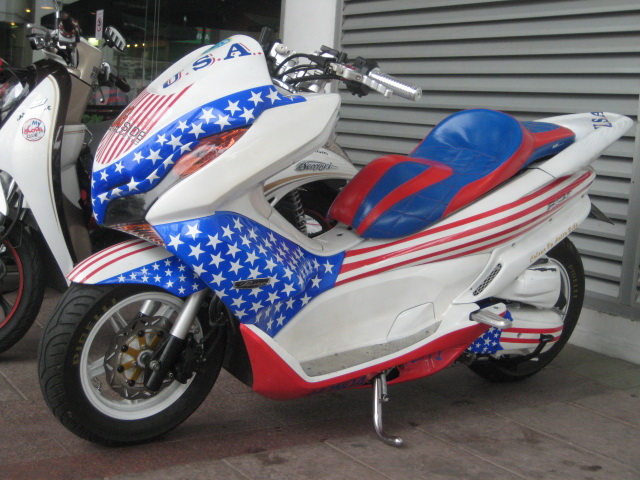 50+ Modifikasi Honda Pcx Touring, Terpopuler!
