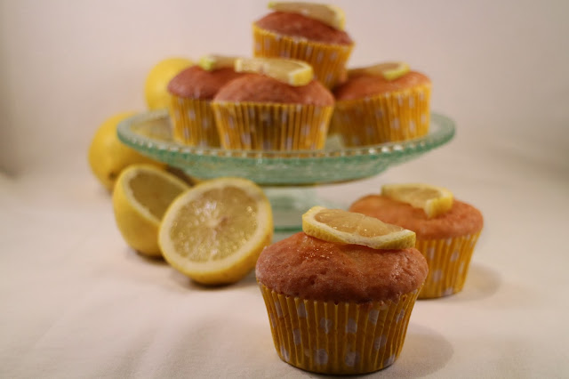 lemon-yogur-cupcakes, lemon-glazed, cupcakes-de-yogur-de-limon