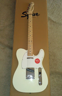 Fender Squier Affinity Telecaster Electric Guitar Maple Fingerboard Arctic White