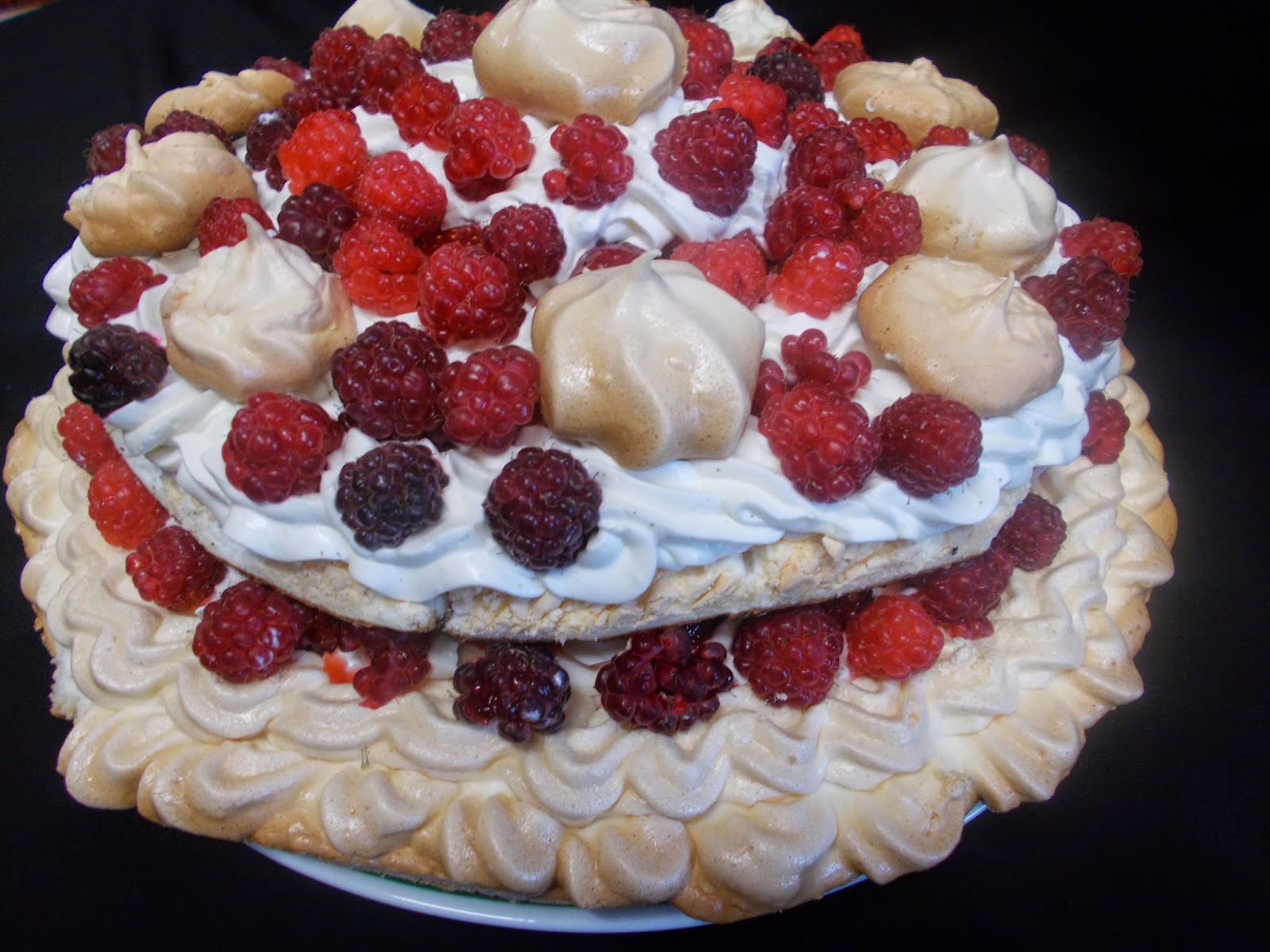 Pavlova cu zmeura