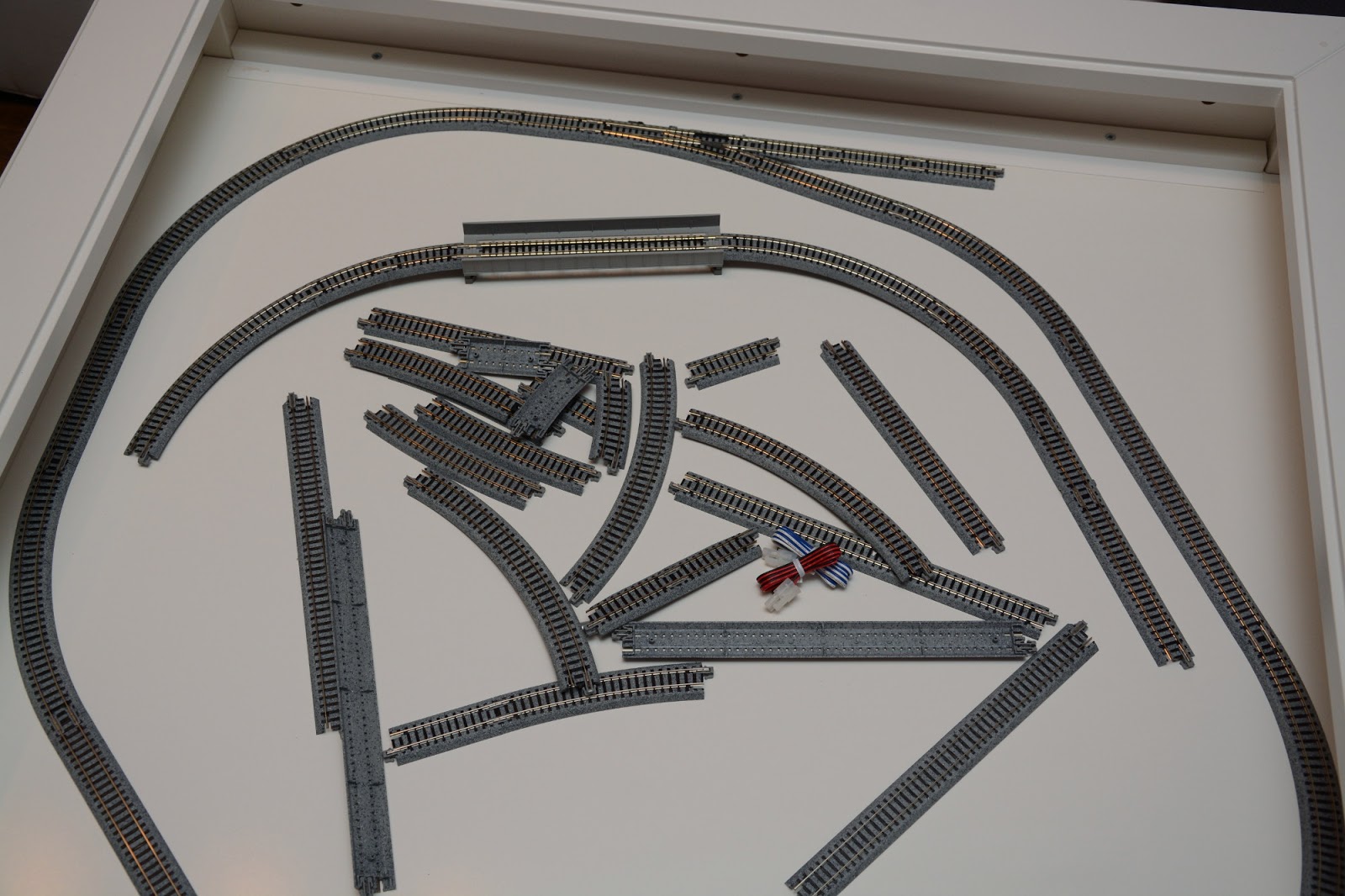 My Miniature Worlds A new Nscale layout inside a coffee table...