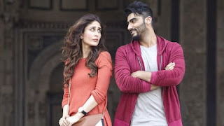 بالصور كارينا كابور تكسر حواجز الرومانسية مع أرجون كابور شاهدهما