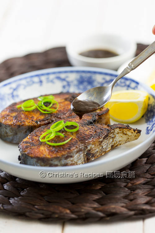 香煎磨豉醬鮫魚 Pan-fried Mackerel with Bean Sauce01