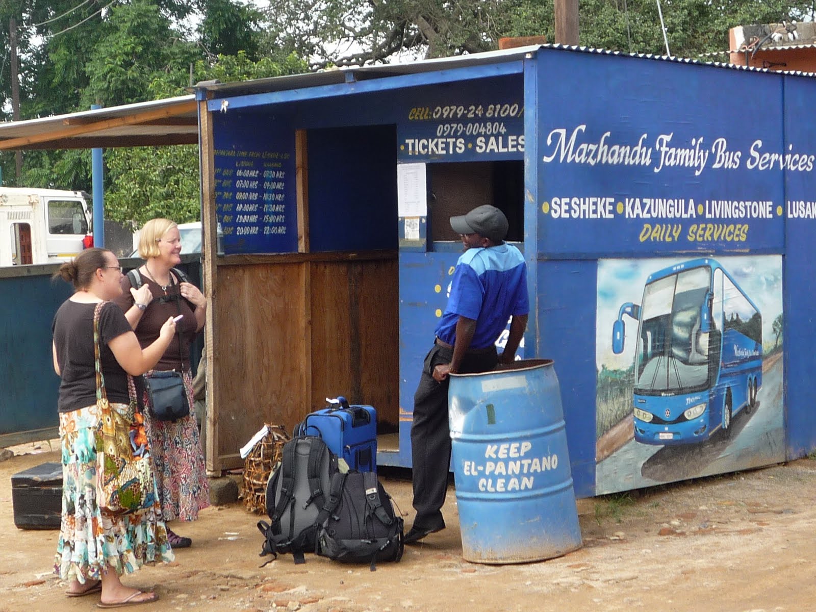 OviattsOnTheGo ZAMBIA Visit with the Murphys at Kalomo; Victoria Falls