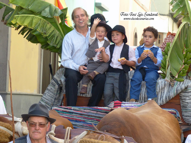 Galería fotos de la romería de San Juan en Arucas 2015, Gran Canaria