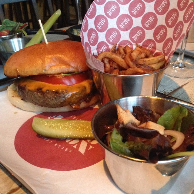 Perfect Burger, gherkin and chips at Nosh & Quaff 