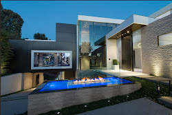PART ONE: Modern Mansion With Wrap Around Pool and Glass Walled Garage For $36 Million 36 Pics if it s hip it s here