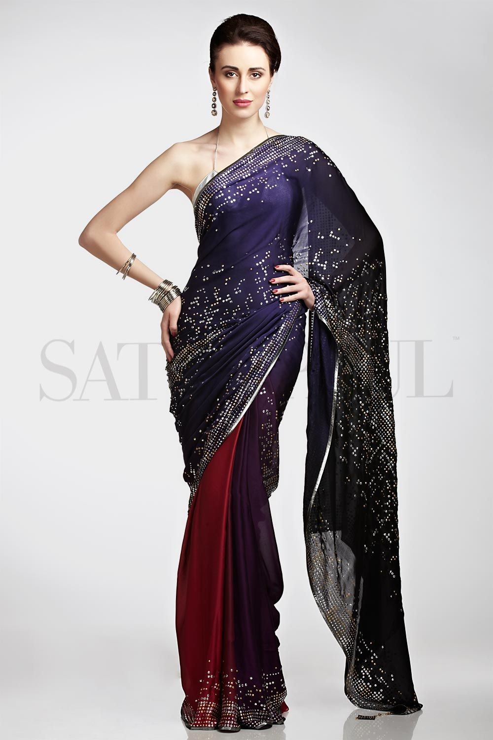 Indian Actresses and Models : Beautiful Models in Saree