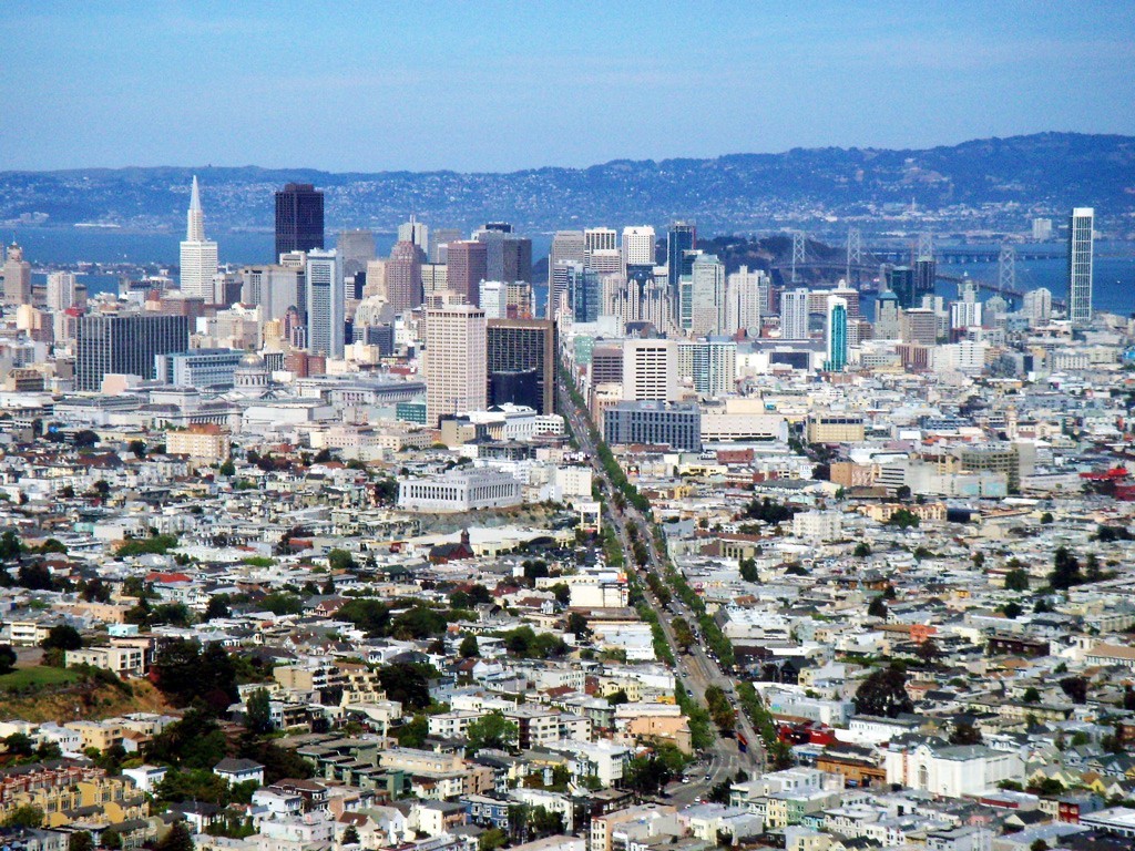 Холм в сша. Твин-пикс (Сан-Франциско). Гора Твин пикс в Сан-Франциско. Сан-Франциско Твин пикс виды. Твин пикс холмы.
