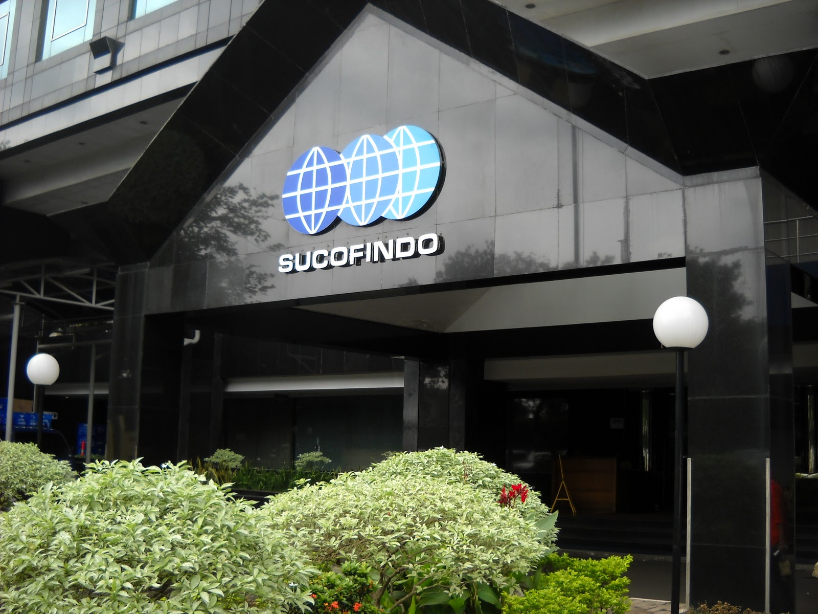 Lowongan Management Trainee Program