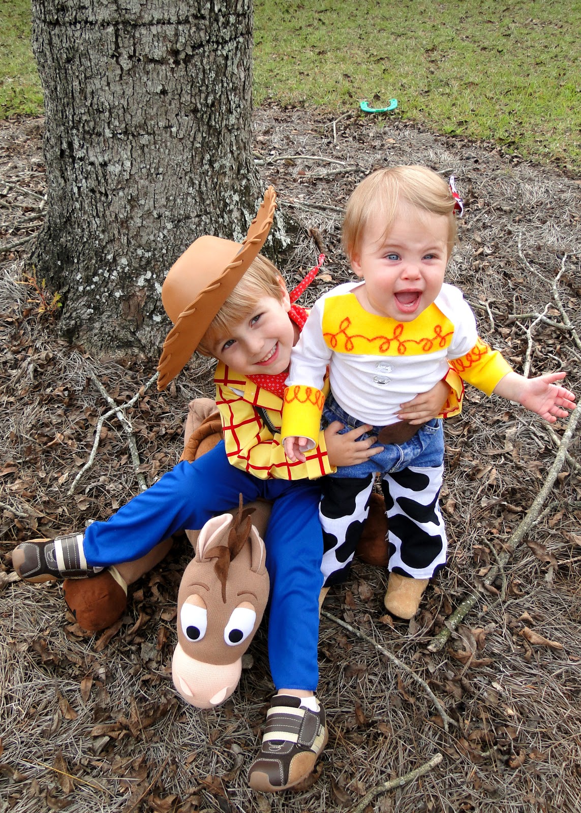 toy story halloween costumes woody jessie