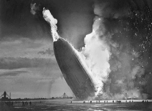 40 Must-See Photos Of The Past - Hindenburg Disaster, May 6, 1937