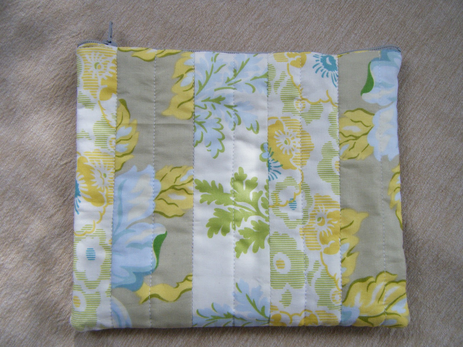 Zippered pouch Melanie Ham