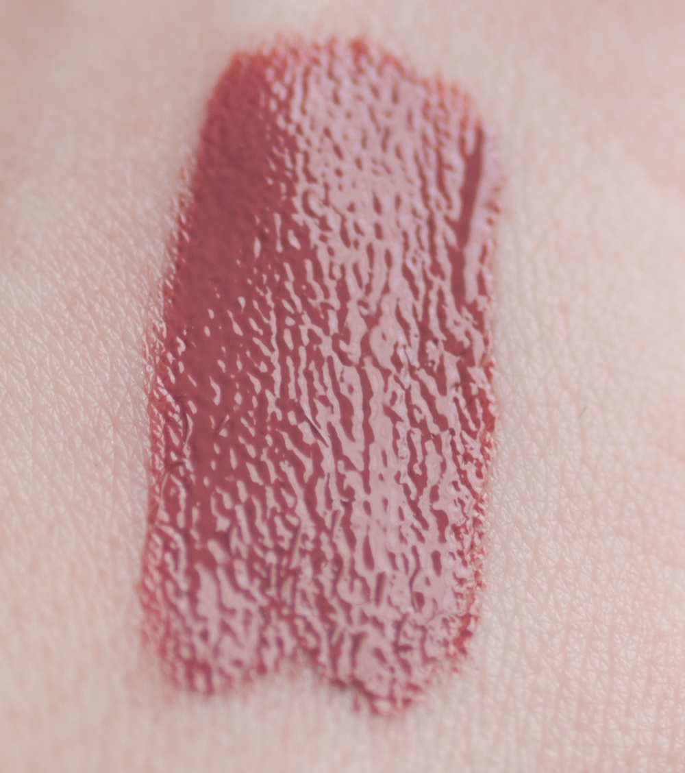 NYX Intense Butter Gloss "Chocolate Crepe" Ann's blog