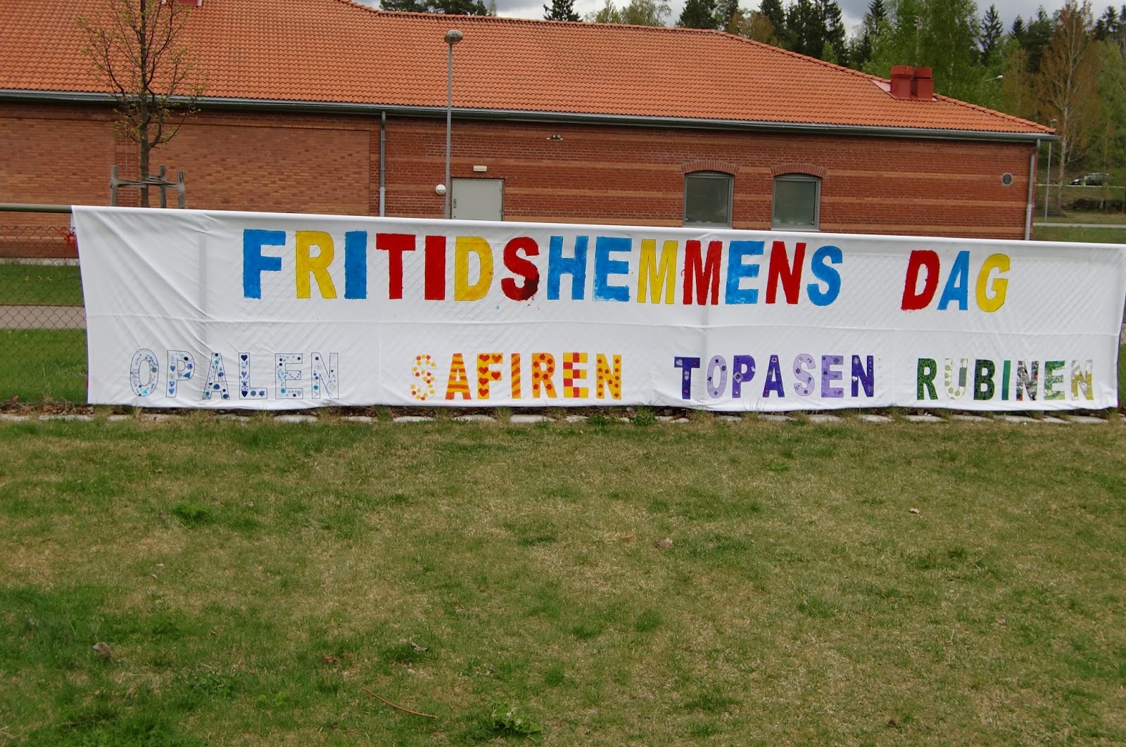 Opalen & Safiren Fritidshemmens dag