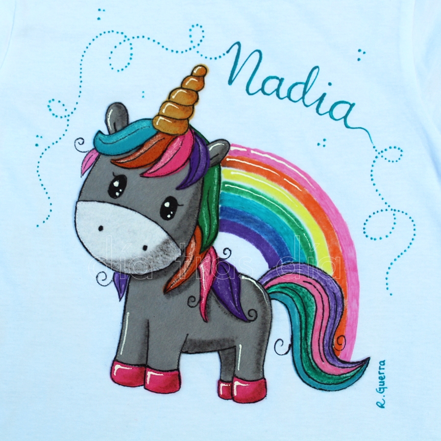 Camiseta unicornio