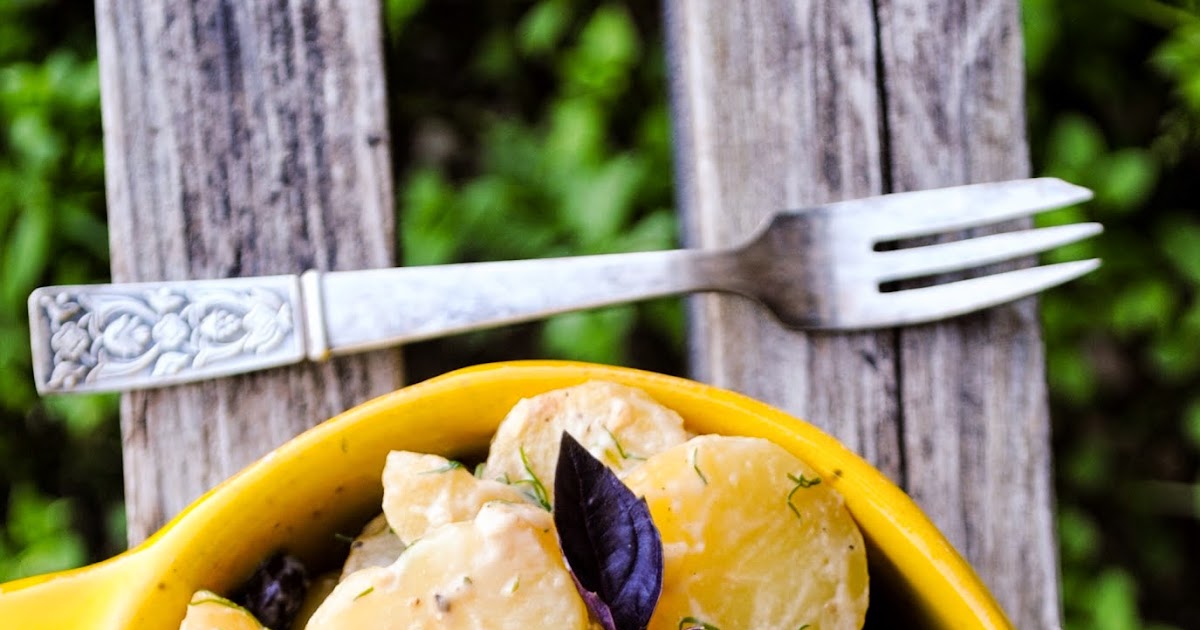 Creamy garlicky potatoes with kidney beans VeganSandra