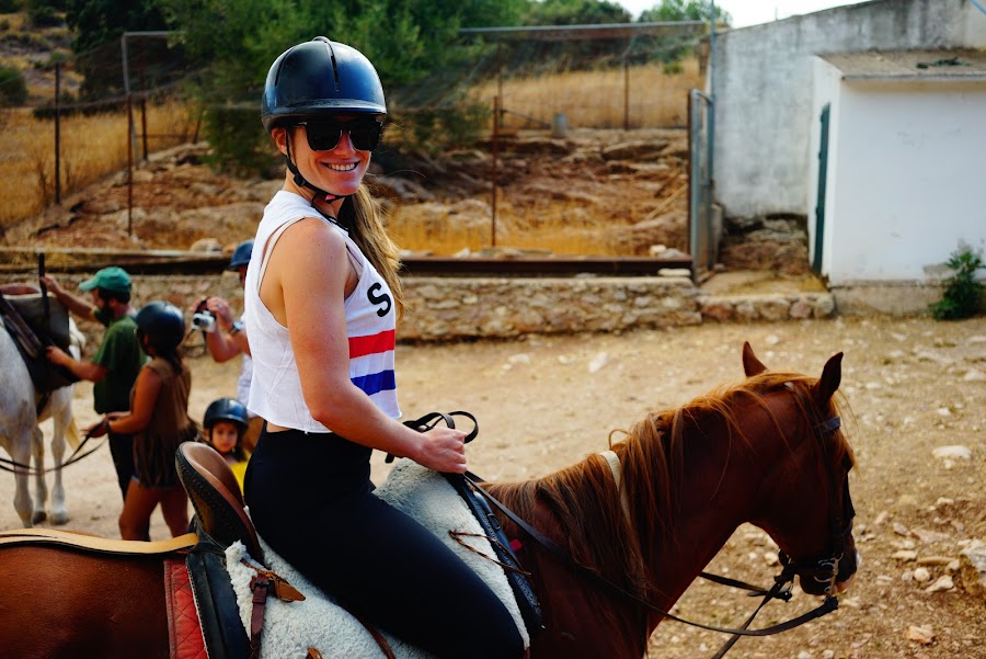 malaga horseriding in cortijo la rejertilla