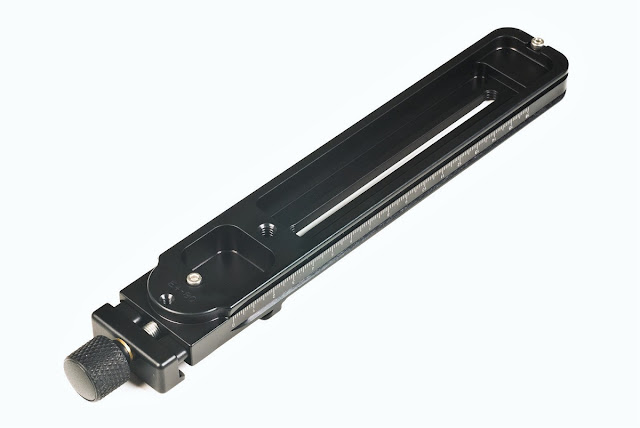 Hejnar PHOTO E4-80 Nodal Slide Rail bottom-view