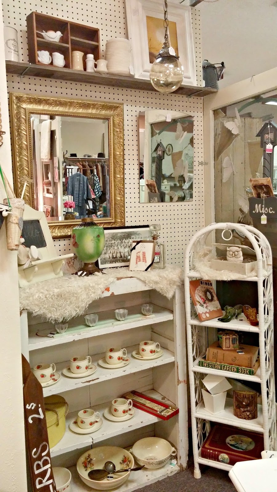 Antique Mall Booth Refresh Little Vintage Cottage
