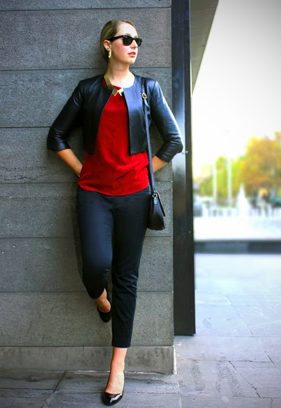 Chic Cropped Leather Jacket