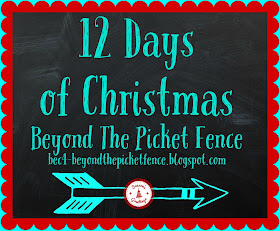 Christmas ideas, DIY, budget decor, http://bec4-beyondthepicketfence.blogspot.com/2015/12/12-days-of-christmas-day-9-easy.html