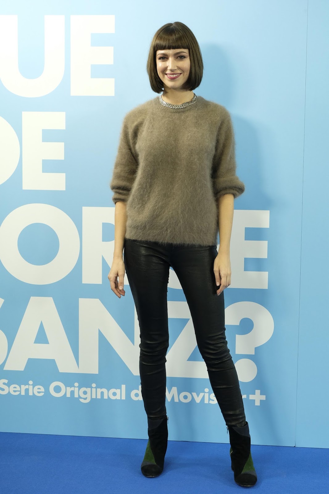 Lovely Ladies in Leather: Ursula Corbero in leather pants