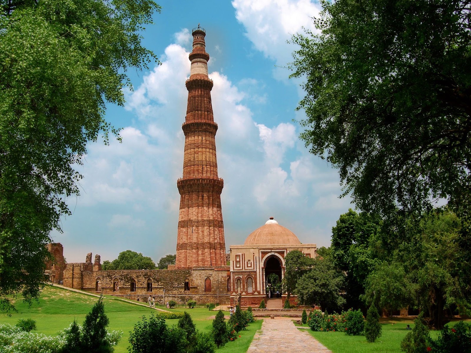 Top Historical Places In India Holiday Destinations In India For