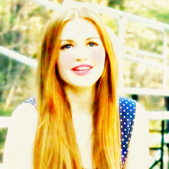 icons e headers para twitter Icon Holland Roden