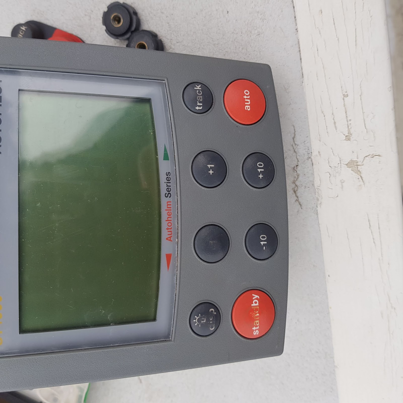 Of Mourne Una nueva unidad de control para el piloto automático