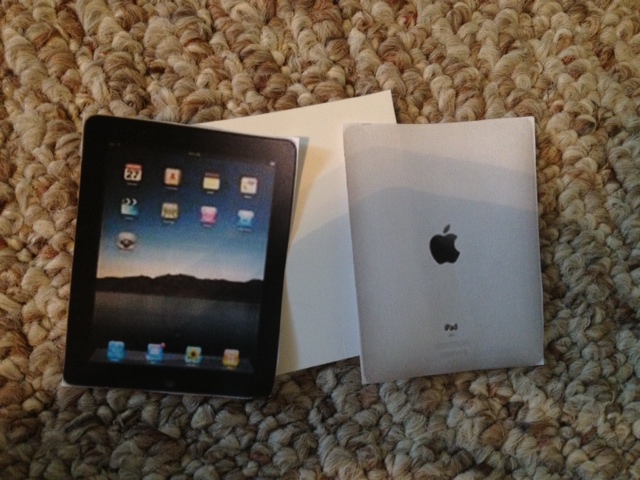 We Are AG: DIY Mondays: iPad for your doll!