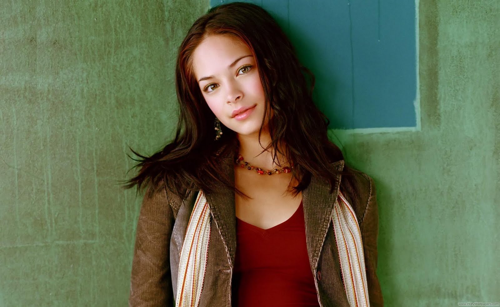 Kristin Kreuk The One Secret That Made Her A Hollywood Icon You Wont Believe It - 2u6zs8i