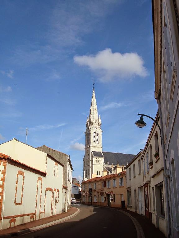 PHOTOS DE VENDEE L'église SaintHilaire de Soullans
