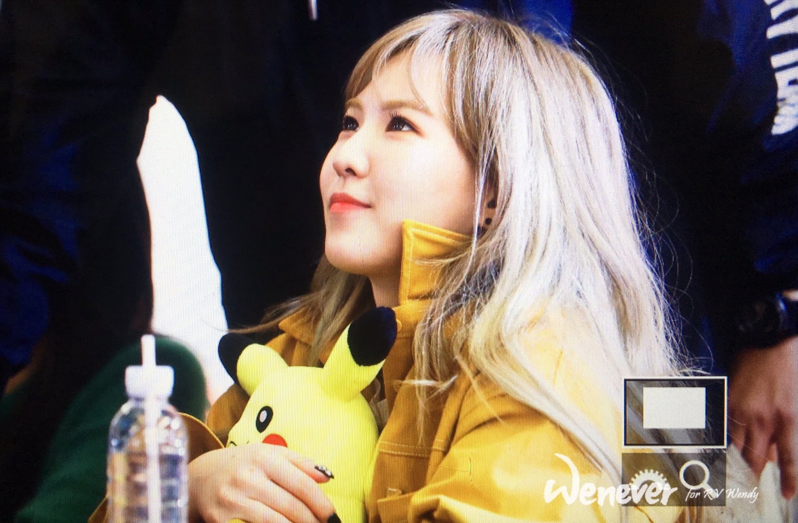 팬들이 준 선물 다 써주고 싶었던 레드벨벳 웬디의 선택.jpgif | 인스티즈