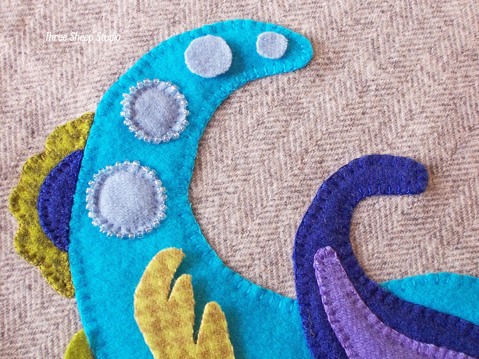 three-sheep-studio-how-to-applique-with-wool-series-part-3