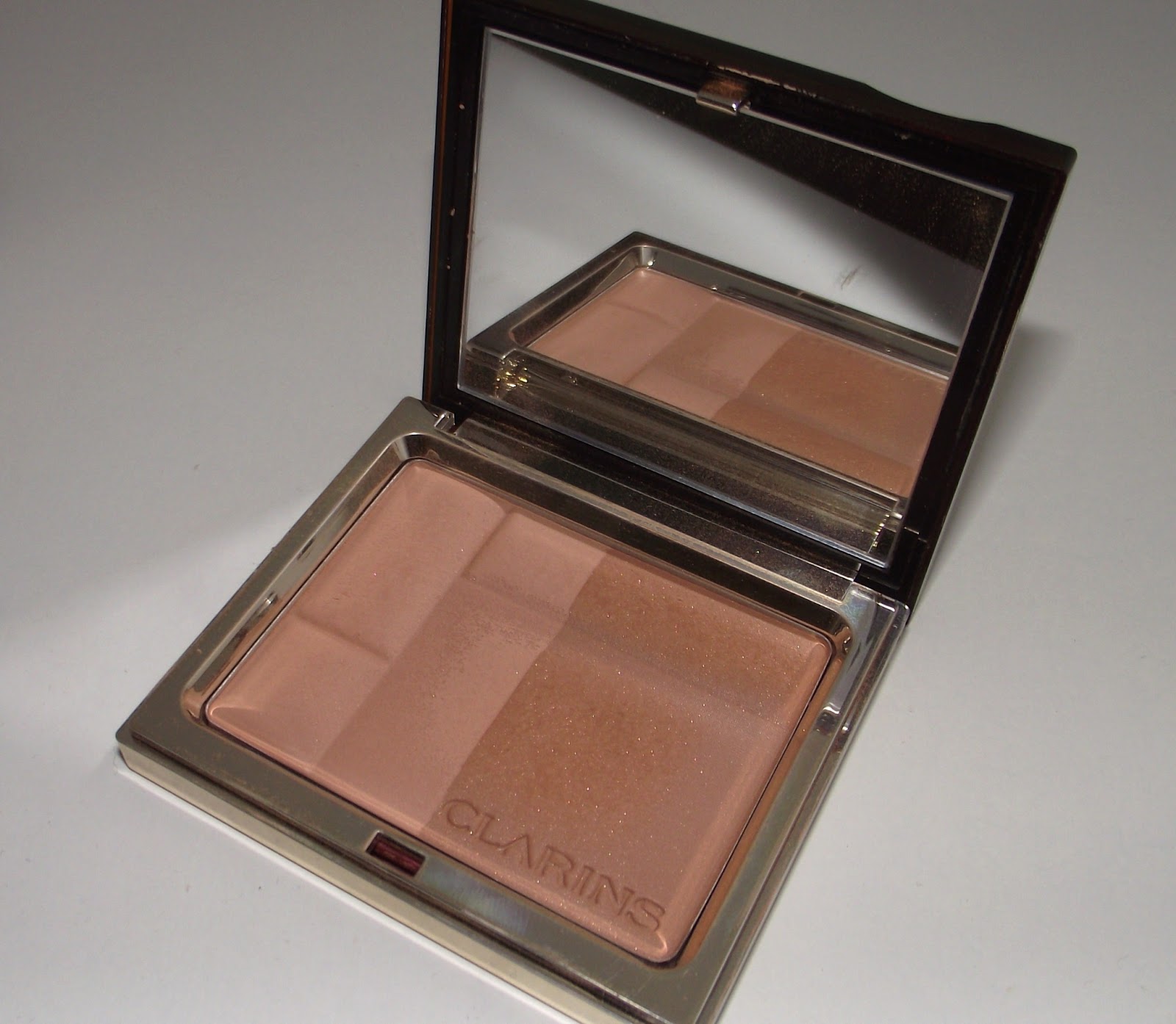 Beauty Reviews And How To's Clarins Bronzing Duo Mineral Powder