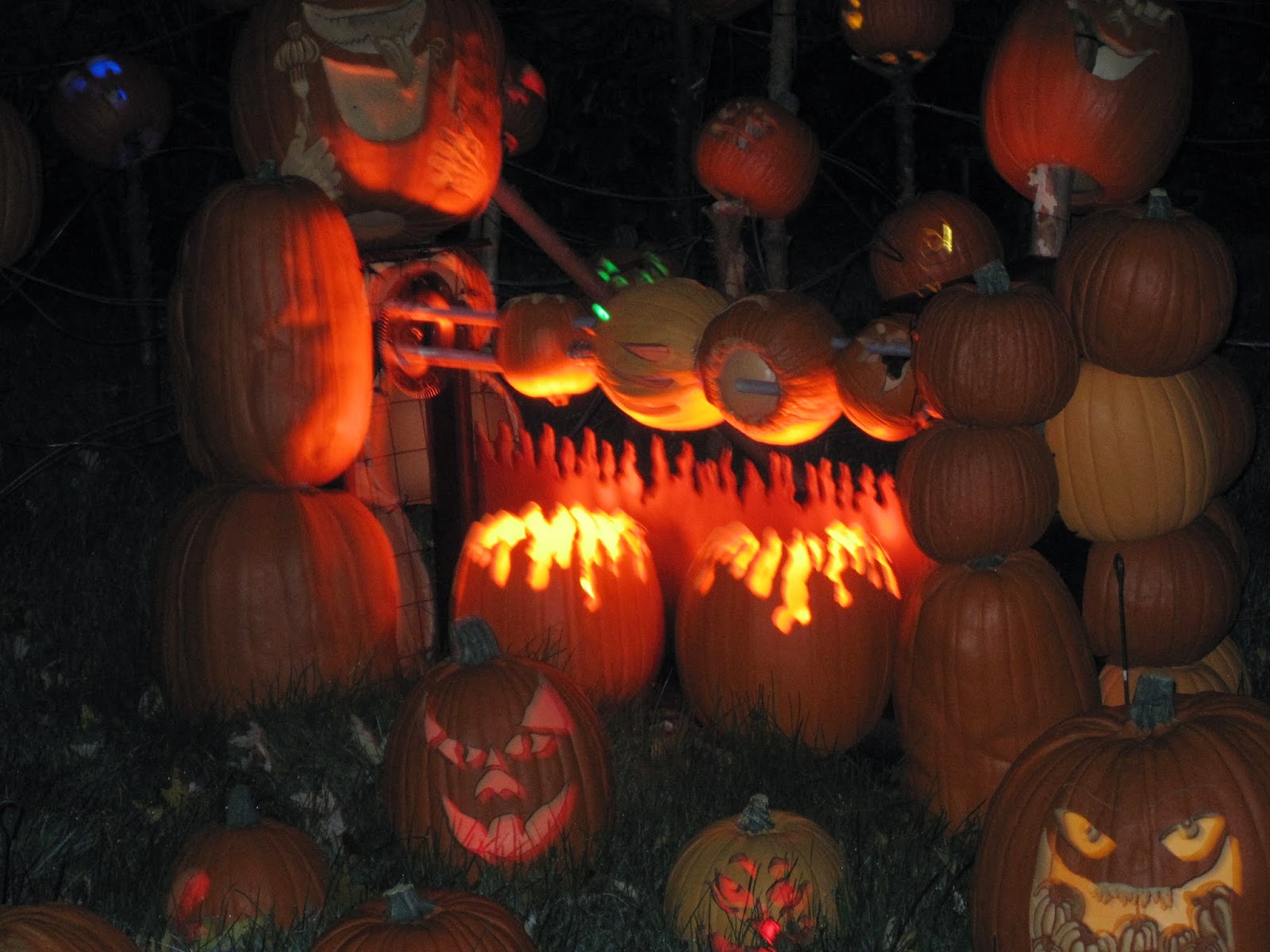 The North River Rise of the Jack O' Lanterns